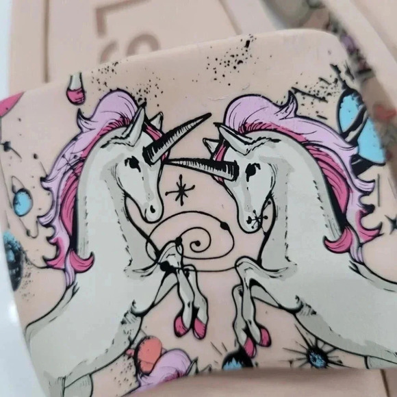 Mini Melissa Girls Unicorn Pool Slide Sand… - Picture 9 of 11